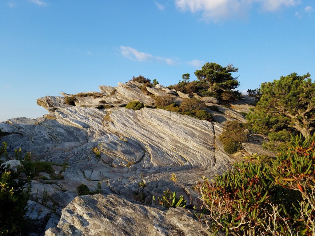 The wind-etched peak of Hawksbill Mountain in Linville Gorge. (Photo: Scott Gentry)